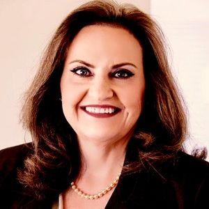 Meet your Posher, Phyllis